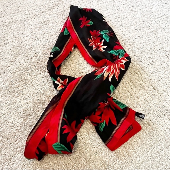Long Rectangle Christmas Scarf Scarves Poinsettia Snowman Winter Red Lot 2x - Picture 6 of 8